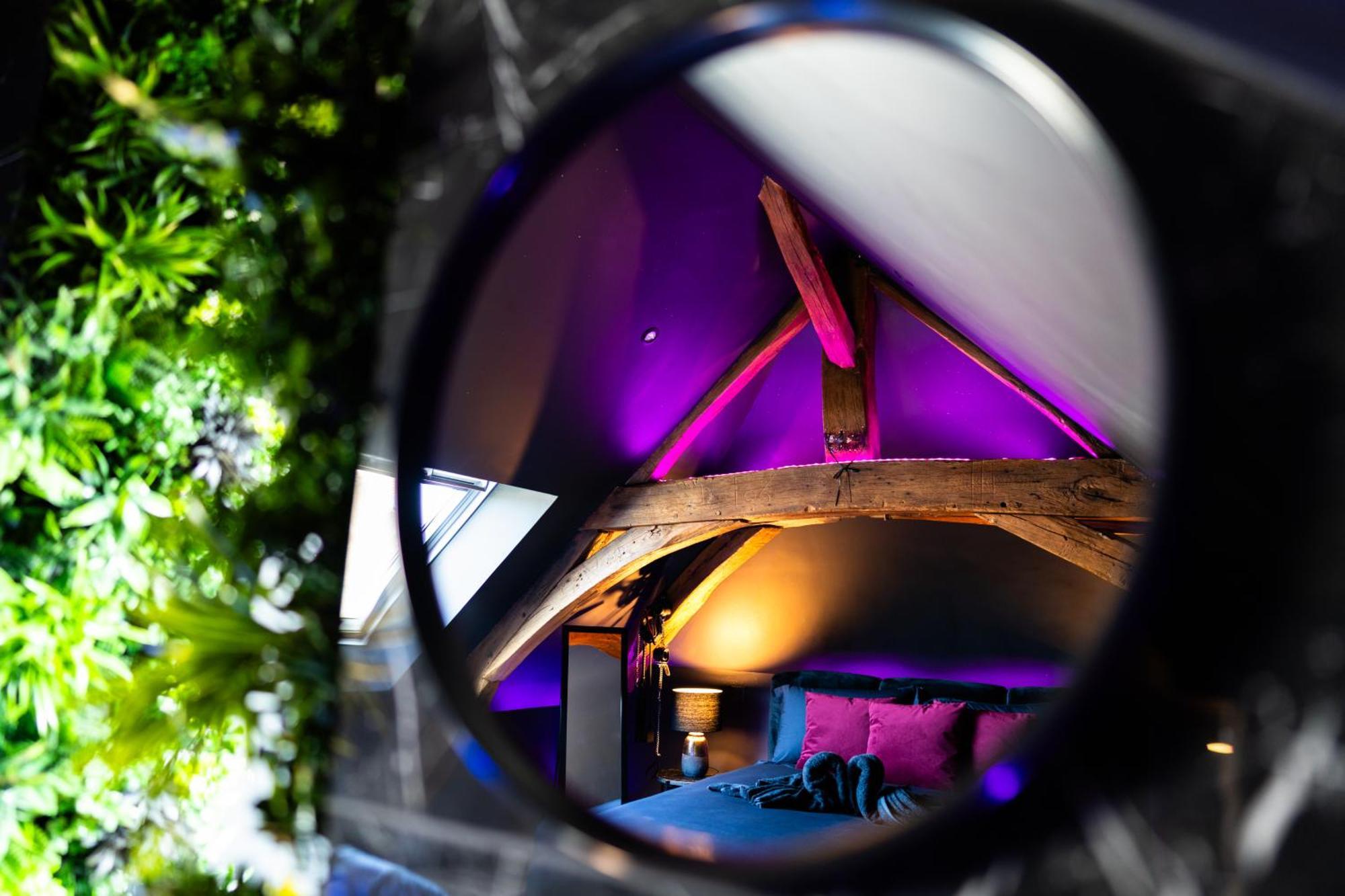 L'Evasion, Romantisme, Volupte & Jacuzzi Saumur Bagian luar foto